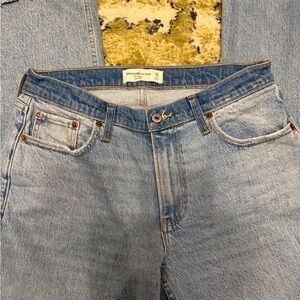 Abercrombie & Fitch Women's The Baggy Low Rise